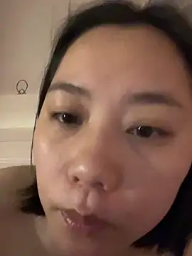 Eliza-E online show from February 24, 2026, 3:07 am