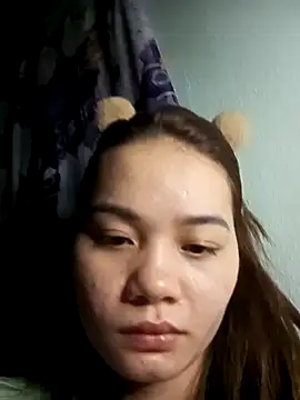 Snapshot of Ngoc-Trinh chatting on January 18, 2025, 5:48 pm Ngoc-Trinh online show from January 18, 2025, 5:48 pm