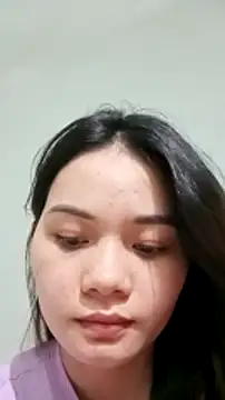 Snapshot of Ngoc-Trinh chatting on January 1, 2025, 1:16 pm Ngoc-Trinh online show from January 1, 2025, 1:16 pm