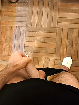 Snapshot of bigistanbull chatting on April 15, 2026, 4:07 am bigistanbull online show from April 15, 2026, 4:07 am