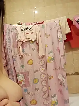 Snapshot of hugebobbs chatting on March 12, 2025, 1:30 pm hugebobbs online show from March 12, 2025, 1:30 pm