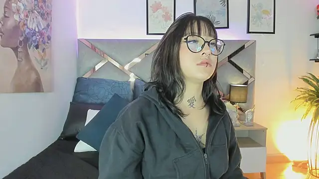 sofi bakerr online show from May 13, 2026, 11:39 am
