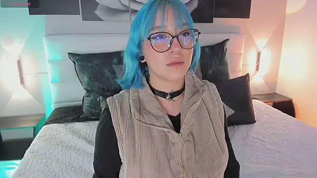 sofi bakerr online show from September 19, 2025, 11:36 am