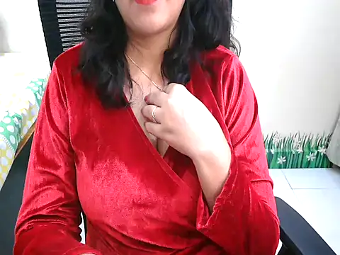 Inviting Aanya online show from November 8, 2025, 5:49 pm