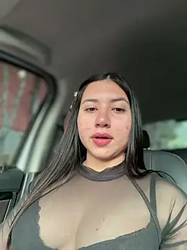 VAL PRINCESS online show from March 19, 2026, 9:15 pm