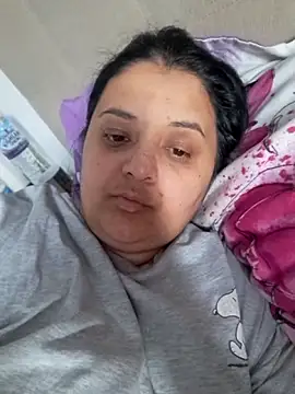 Snapshot of sarahhh1987 chatting on April 12, 2026, 6:22 pm sarahhh1987 online show from April 12, 2026, 6:22 pm