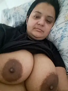 Snapshot of sarahhh1987 chatting on March 2, 2026, 6:36 am sarahhh1987 online show from March 2, 2026, 6:36 am