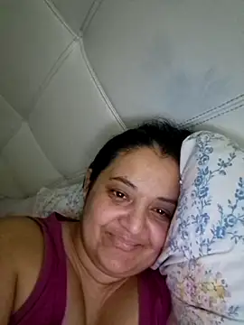 Snapshot of sarahhh1987 chatting on March 14, 2026, 9:10 pm sarahhh1987 online show from March 14, 2026, 9:10 pm