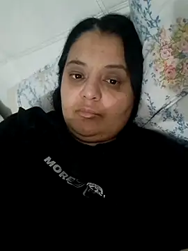 Snapshot of sarahhh1987 chatting on March 15, 2026, 7:32 pm sarahhh1987 online show from March 15, 2026, 7:32 pm