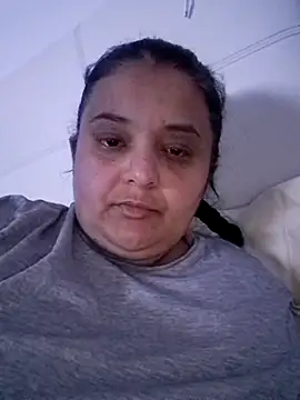 Snapshot of sarahhh1987 chatting on March 26, 2026, 5:11 pm sarahhh1987 online show from March 26, 2026, 5:11 pm