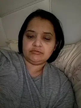 Snapshot of sarahhh1987 chatting on March 31, 2026, 5:26 pm sarahhh1987 online show from March 31, 2026, 5:26 pm