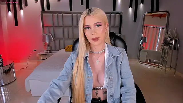 Snapshot of HannaConnor_ chatting on May 28, 2026, 9:10 pm HannaConnor online show from May 28, 2026, 9:10 pm