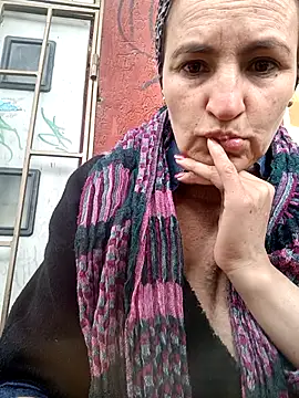 Divalive 28 online show from November 27, 2025, 6:52 pm