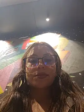 Snapshot of mmmVirginia chatting on October 28, 2025, 7:13 pm mmmVirginia online show from October 28, 2025, 7:13 pm