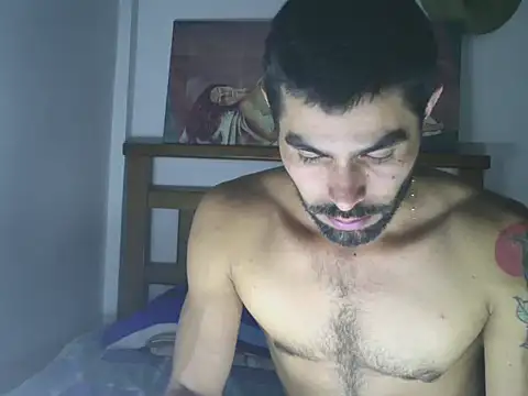 hideonbush051 online show from November 2, 2025, 2:05 am