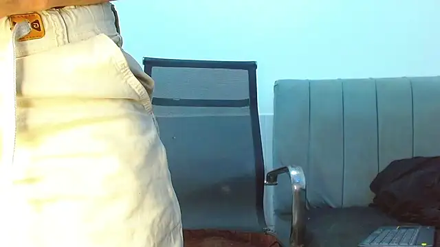 jhony-sex online show from July 26, 2026, 1:56 am