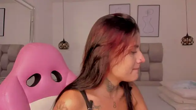 Susan-Sweet-7 online show from October 17, 2025, 8:21 pm