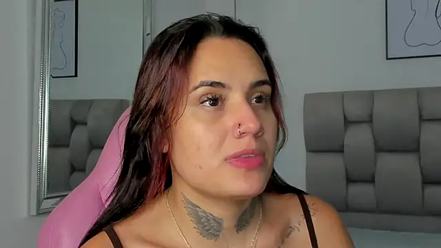 Susan-Sweet-7 online show from October 19, 2025, 8:55 pm