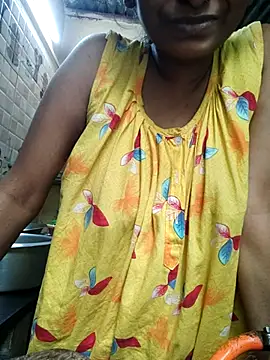 Snapshot of Bengoli--bhabhi chatting on February 27, 2025, 1:41 am Bengoli--bhabhi online show from February 27, 2025, 1:41 am