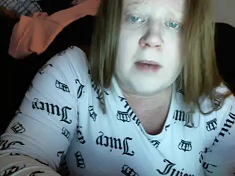 alishababy5678 online show from December 20, 2025, 3:20 am