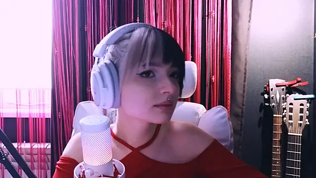 Avi Nile online show from December 20, 2025, 5:21 am