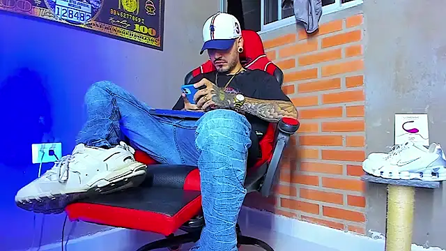 smoker445 online show from September 28, 2025, 12:50 am