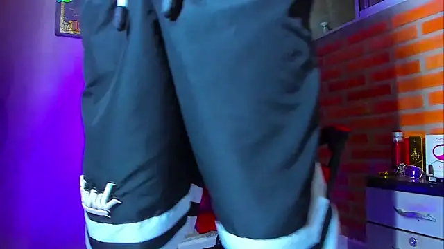 smoker445 online show from September 19, 2025, 12:25 am