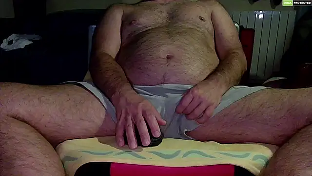 MultiOrgasmicLover online show from May 26, 2026, 9:02 pm