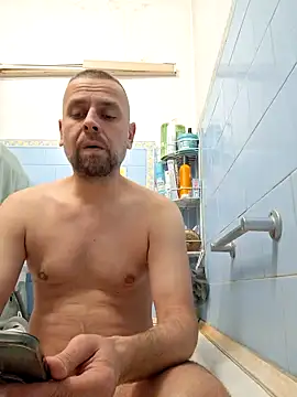 Snapshot of Huncutkuki chatting on February 7, 2025, 4:35 pm Huncutkuki online show from February 7, 2025, 4:35 pm