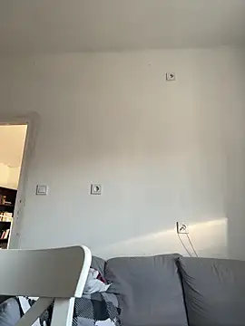 Snapshot of Huncutkuki chatting on December 27, 2024, 11:17 am Huncutkuki online show from December 27, 2024, 11:17 am