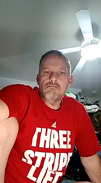 Snapshot of Lalo0978 chatting on February 25, 2025, 9:15 pm Lalo0978 online show from February 25, 2025, 9:15 pm