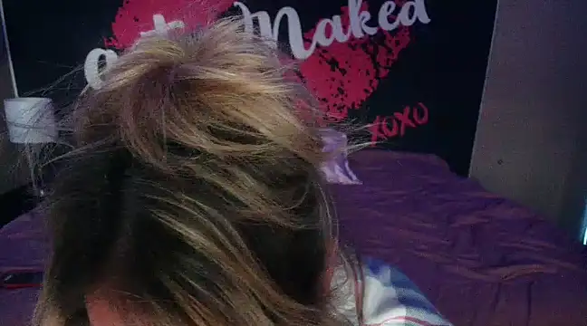 NikkiLynnErotic online show from February 25, 2025, 1:20 am