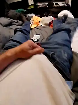 dougyhung2231 online show from November 15, 2025, 7:29 pm