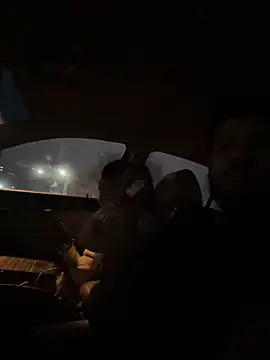 casadoscuriosos97 online show from February 6, 2025, 12:22 am