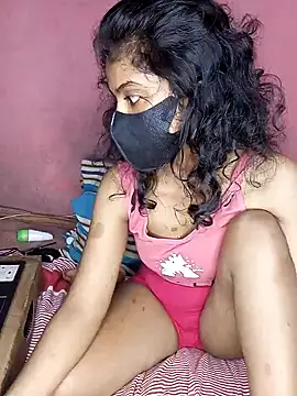 Snapshot of nadeeshakodituwakku chatting on February 11, 2025, 7:27 pm nadeeshakodituwakku online show from February 11, 2025, 7:27 pm