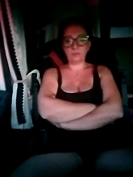 cuplubijoanna online show from July 21, 2026, 4:25 am