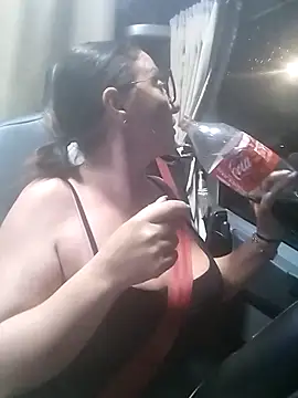 cuplubijoanna online show from October 3, 2025, 5:58 pm