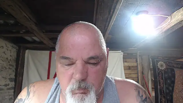 Snapshot of Newfiesausage1972 chatting on May 24, 2026, 1:11 pm Newfiesausage1972 online show from May 24, 2026, 1:11 pm