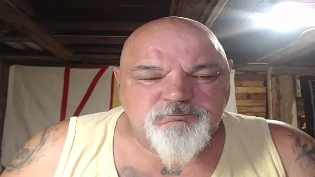 Snapshot of Newfiesausage1972 chatting on June 29, 2026, 10:00 am Newfiesausage1972 online show from June 29, 2026, 10:00 am