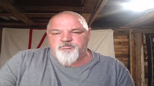 Snapshot of Newfiesausage1972 chatting on June 26, 2026, 11:27 am Newfiesausage1972 online show from June 26, 2026, 11:27 am