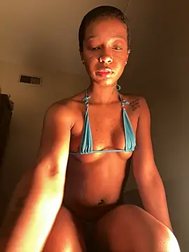 Snapshot of NovaJ- chatting on January 11, 2025, 10:40 am NovaJ- online show from January 11, 2025, 10:40 am