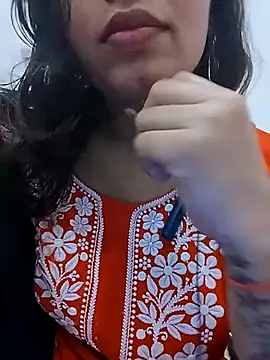 Snapshot of Simaran_bhabhi chatting on March 21, 2026, 5:30 am Simaran bhabhi online show from March 21, 2026, 5:30 am