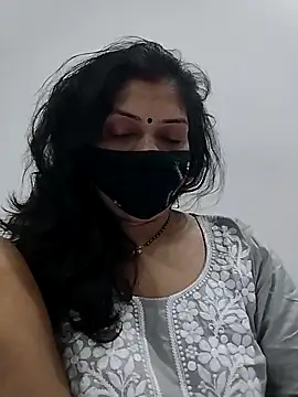 Snapshot of Simaran_bhabhi chatting on March 29, 2026, 10:55 pm Simaran bhabhi online show from March 29, 2026, 10:55 pm