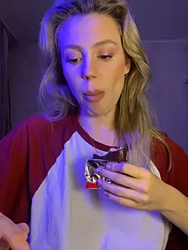 meanexx online show from October 4, 2025, 11:39 pm