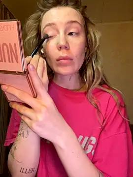 meanexx online show from September 24, 2025, 1:46 am