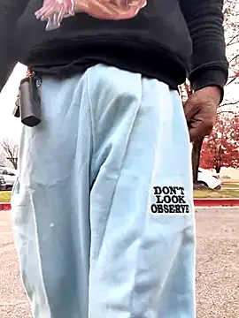 1BeautyN1Beast online show from November 15, 2025, 1:59 pm