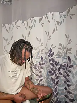 1BeautyN1Beast online show from January 18, 2026, 1:47 pm