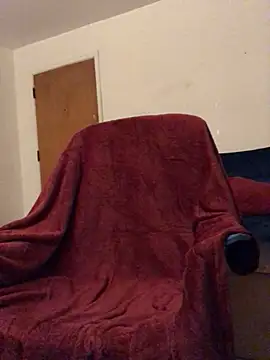 Snapshot of blndpolkadot chatting on February 13, 2025, 6:52 am blndpolkadot online show from February 13, 2025, 6:52 am