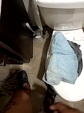 Snapshot of Jair2310 chatting on April 12, 2026, 9:45 am Jair2310 online show from April 12, 2026, 9:45 am