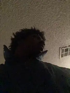 Snapshot of gaimov3r2024 chatting on October 29, 2025, 6:12 am gaimov3r2024 online show from October 29, 2025, 6:12 am